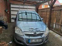 Gebraucht Opel Zafira 115 PS (84 kW) 2009 Silber Van / Kleinbus