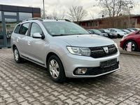 Gebraucht Dacia Logan MCV Lauréate 90 PS (66 kW) 2017 Grau Limousine
