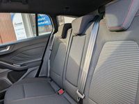 Neu Ford Focus ST-Line X 155 PS (114 kW) 2025 Weiß Limousine