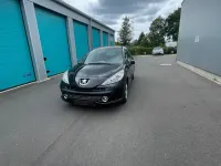 Gebraucht Peugeot 207 90 PS (66 kW) 2008 Schwarz Coupé