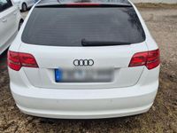 Gebraucht Audi A3 Sportback 160 PS (117 kW) 2008 Weiß Kleinwagen