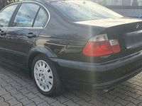 gebraucht BMW 325 i Automatic