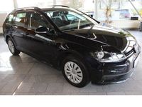 Gebraucht VW Golf VII 116 PS (85 kW) 2018 Schwarz metallic Kombi
