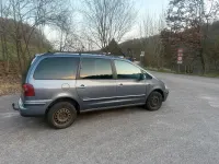 Usata VW Sharan 140 CV (102 kW) 2010 Verde Monovolume