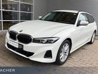 Gebraucht BMW 318 156 PS (114 kW) 2025 Weiß Limousine