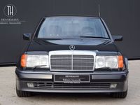 Gebraucht Mercedes E500 320 PS (235 kW) 1992 Schwarz Limousine