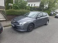 Gebraucht Hyundai i30 90 PS (66 kW) 2010 Grau Kleinwagen