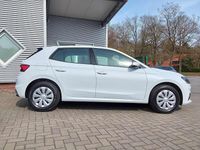 Gebraucht Skoda Fabia Essence 80 PS (58 kW) 2025 Moon weiß Kleinwagen