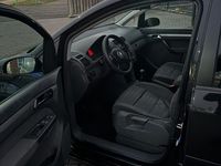 Gebraucht VW Touran 105 PS (77 kW) 2006 Schwarz Van / Kleinbus