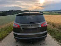 Gebraucht Ford S-MAX 140 PS (102 kW) 2011 Grau Van / Kleinbus
