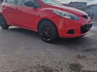 Gebraucht Mazda 2 75 PS (55 kW) 2009 Rot Kleinwagen