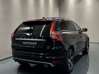 gebraucht Volvo XC60 D5 Momentum AWD *R-DESIGN*PANO*KAMERA*