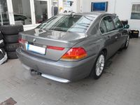 Gebraucht BMW 745 Sport Line 333 PS (244 kW) 2004 Grau Limousine