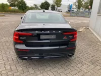 Gebraucht Volvo S60 R-Design 250 PS (183 kW) 2019 Schwarz Limousine