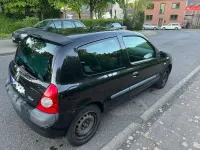 Gebraucht Renault Clio II 58 PS (42 kW) 2004 Schwarz Limousine