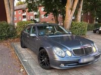 Gebraucht Mercedes E320 224 PS (164 kW) 2003 Blau Limousine