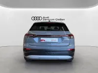 Gebraucht Audi Q4 e-tron Advanced Plus 150 kW (204 PS) 2023 Kieselgrau SUV