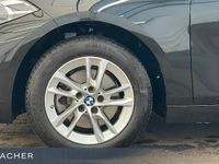 Gebraucht BMW 118 Advantage 140 PS (102 kW) 2024 Schwarz Kleinwagen