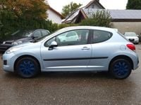 Gebraucht Peugeot 207 Filou 73 PS (53 kW) 2010 Silber Kleinwagen