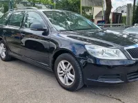 Gebraucht Skoda Octavia 122 PS (89 kW) 2011 Schwarz Kombi