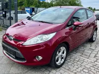 Używany Ford Fiesta Titanium 82 KM (60 kW) 2011 Czerwony Hatchback