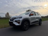 Usado Dacia Spring Essentiel 33 kW (45 CV) 2023 Plateado Utilitario