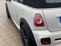 Gebraucht Mini John Cooper Works 211 PS (155 kW) 2015 Weiß Kleinwagen