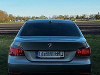 Gebraucht BMW 525 193 PS (141 kW) 2004 Silber Limousine
