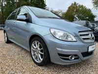 gebraucht Mercedes B200 Pano*StandHz.*Tempo*Klimaauto*PDC*1.Hand