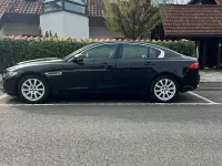 Gebraucht Jaguar XE Pure 179 PS (131 kW) 2017 Schwarz Limousine