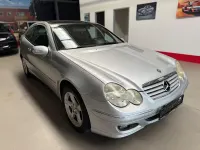 Gebraucht Mercedes C180 143 PS (105 kW) 2004 Silber Coupé