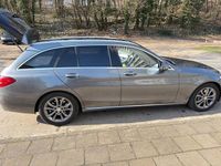 Gebraucht Mercedes C250 204 PS (150 kW) 2016 Grau Kombi