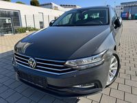 Gebraucht VW Passat 122 PS (89 kW) 2021 Grau Kombi