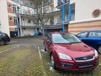 Gebraucht Ford Focus 100 PS (73 kW) 2004 Rot Kleinwagen