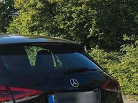 Gebraucht Mercedes A180 AMG line 136 PS (100 kW) 2020 Schwarz Kleinwagen