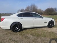 Gebraucht BMW 730 245 PS (180 kW) 2011 Weiß Limousine