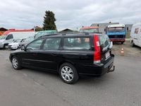 Używany Volvo V70 163 KM (119 kW) 2007 Czarny Kombi
