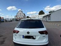 Gebraucht VW Tiguan Allspace Highline 239 PS (175 kW) 2020 Weiß SUV
