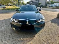 Gebraucht BMW 320 190 PS (139 kW) 2021 Grau Kombi