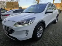 Gebraucht Ford Kuga Titanium 120 PS (88 kW) 2022 Weiß SUV