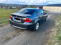 Gebraucht BMW 318 143 PS (105 kW) 2008 Grau Limousine