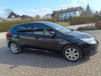 Gebraucht Ford Focus Champions Edition 101 PS (74 kW) 2013 Schwarz Limousine