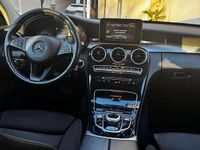 Gebraucht Mercedes C220 170 PS (125 kW) 2015 Schwarz Kombi