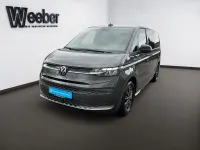Gebraucht VW Multivan Life 204 PS (150 kW) 2023 Grau Van / Kleinbus