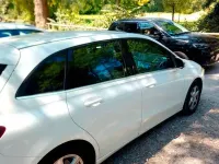 Gebraucht Mercedes B180 116 PS (85 kW) 2019 Weiß Kleinwagen
