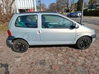 Gebraucht Renault Twingo 58 PS (42 kW) 2002 Silber Kleinwagen