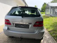 Gebraucht Mercedes B170 116 PS (85 kW) 2005 Silber Van / Kleinbus