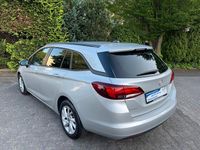 Gebraucht Opel Astra Edition 122 PS (89 kW) 2020 Argonsilber/sovereign Kombi