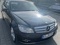 Gebraucht Mercedes C180 156 PS (114 kW) 2010 Schwarz Kombi
