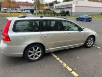 Gebraucht Volvo V70 181 PS (133 kW) 2016 Silber Kombi